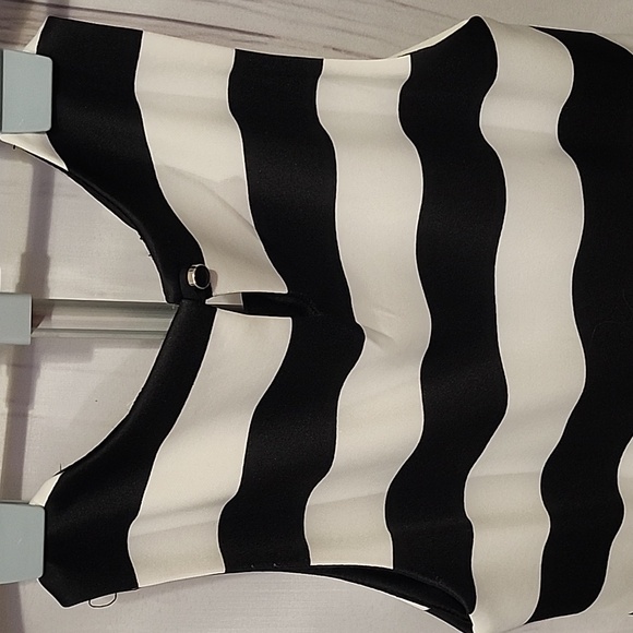 Sophia + Zeke Dress Size 10-12 - Picture 7 of 10